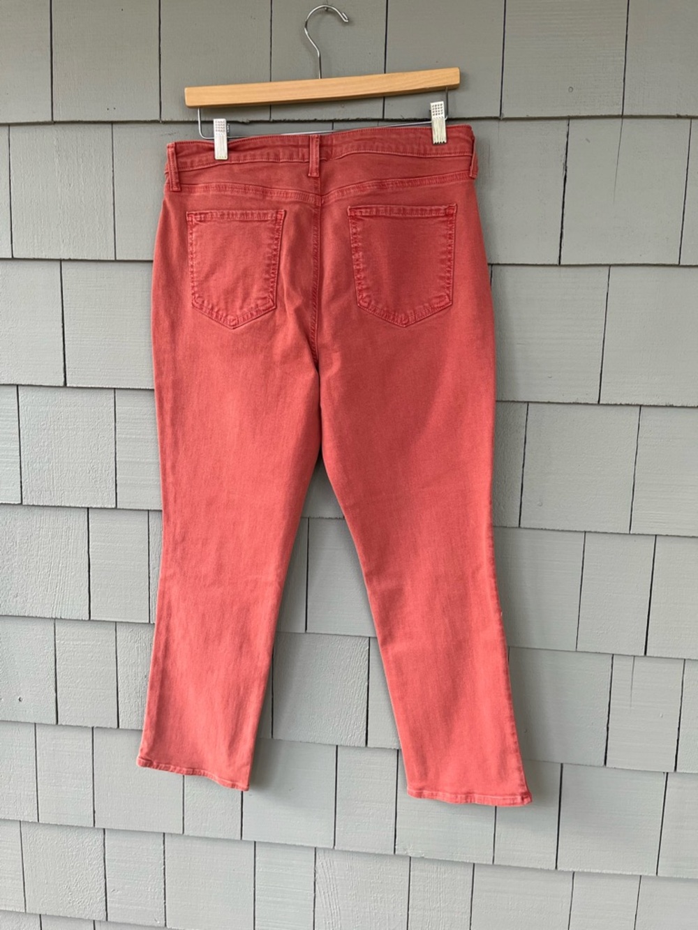 NYDJ Cropped Slim Jeans in Coral NWT SIZE 12 - Picture 4 of 10